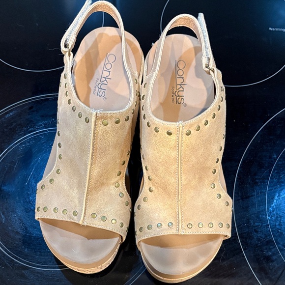 Corkys Carley Tan Studded Wedge Sandals - Picture 3 of 9